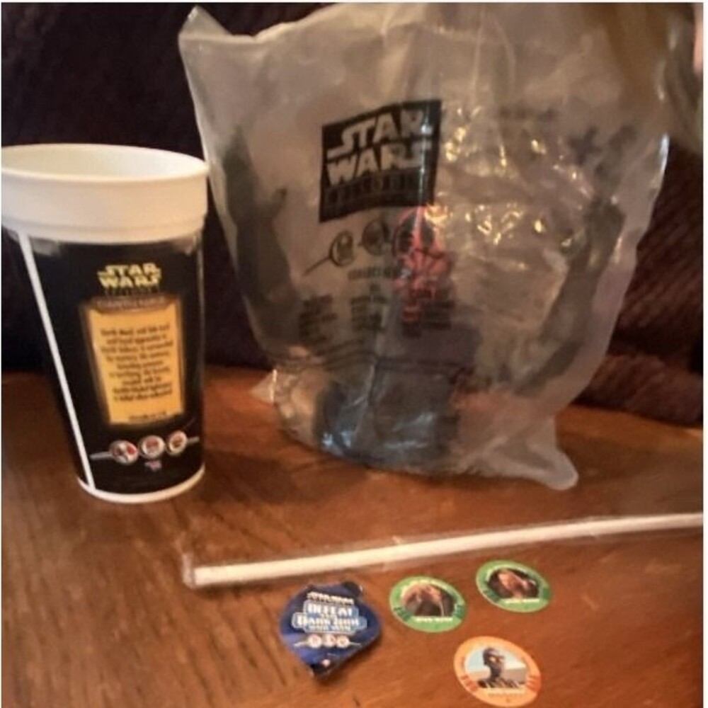 Star Wars Episode I Taco Bell Promo Lot: Cup w/ Toy Bag & Tokens (1999)